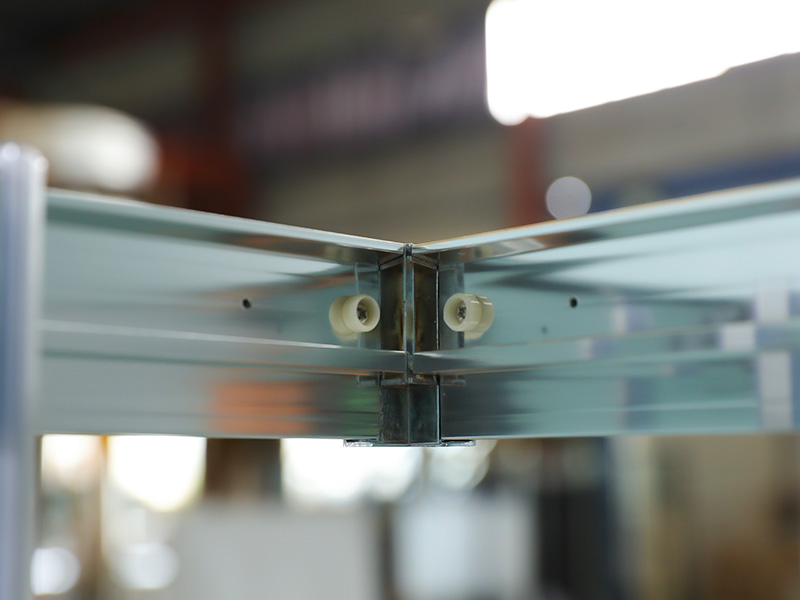 স্কোয়ার স্লাইডিং শাওয়ার এনক্লোজার, মুদ্রণের সাথে পরিষ্কার টেম্পারড গ্লাস, সাদা অ্যালুমিনিয়াম প্রোফাইল, ডাবল হোল হ্যান্ডেল, ট্রে সহ স্কোয়ার স্লাইডিং শাওয়ার এনক্লোজার, মুদ্রণের সাথে পরিষ্কার টেম্পারড গ্লাস, সাদা অ্যালুমিনিয়াম প্রোফাইল, ডাবল হোল হ্যান্ডেল, ট্রে সহ