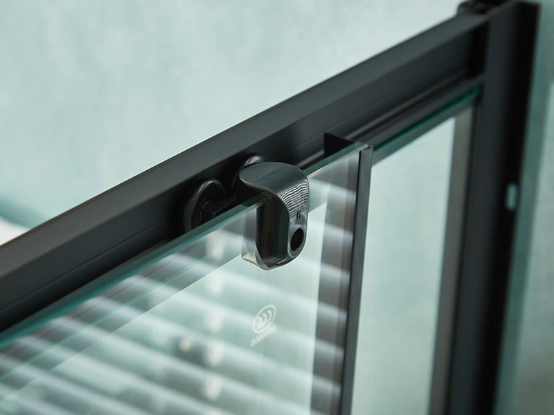 SQ স্লাইডিং শাওয়ার এনক্লোজার, ক্লিয়ার টেম্পারড গ্লাস, কালো অ্যালুমিনিয়াম প্রোফাইল, ডাবল হোল হ্যান্ডেল, ট্রে সহ SQ স্লাইডিং শাওয়ার এনক্লোজার, ক্লিয়ার টেম্পারড গ্লাস, কালো অ্যালুমিনিয়াম প্রোফাইল, ডাবল হোল হ্যান্ডেল, ট্রে সহ