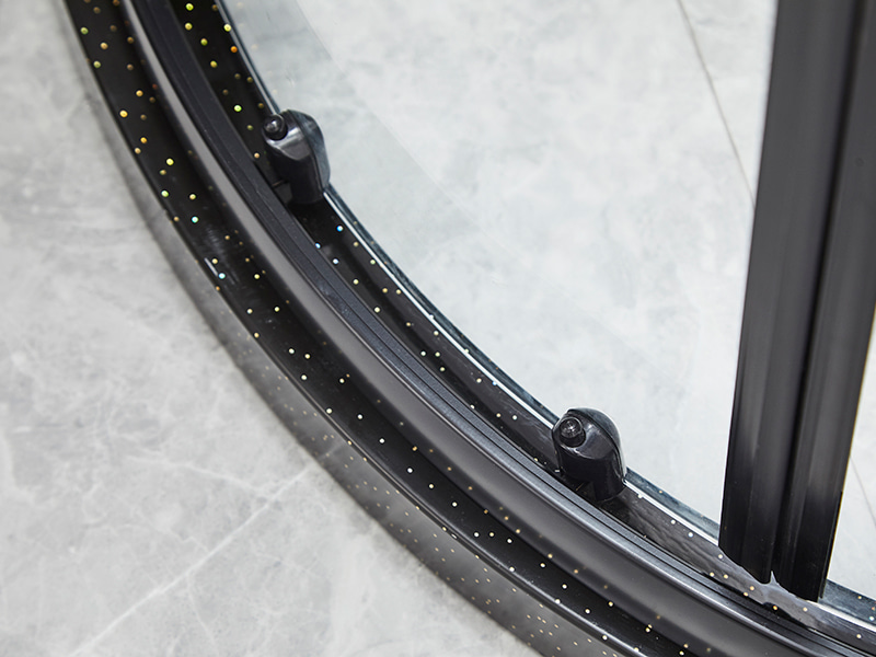 SE স্লাইডিং শাওয়ার এনক্লোজার, ক্লিয়ার টেম্পারড গ্লাস, কালো অ্যালুমিনিয়াম প্রোফাইল, ডাবল হোল হ্যান্ডেল, ট্রে ছাড়াই SE স্লাইডিং শাওয়ার এনক্লোজার, ক্লিয়ার টেম্পারড গ্লাস, কালো অ্যালুমিনিয়াম প্রোফাইল, ডাবল হোল হ্যান্ডেল, ট্রে ছাড়াই